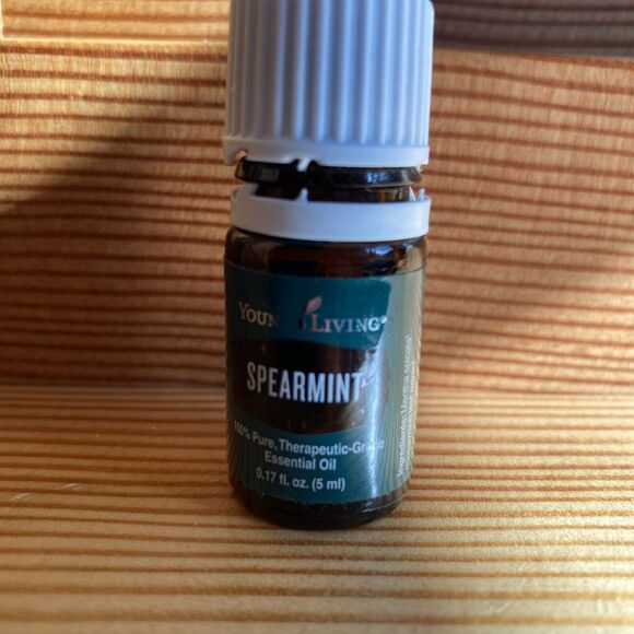 Young Living Essential Oil - Spearmint -‎ (5ml) * Partially Full (see Pic)* - Picture 1 of 2